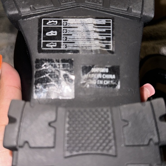 Forever 21 ~ Padded Thong Toe Platform Sandals - Picture 6 of 6